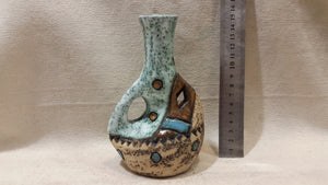 flower vase, ceramic, afghani online, handmade Jordan, office, table, housing, decor
