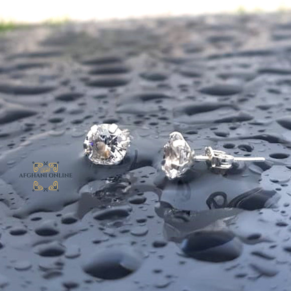 Stud Silver earring - cubic zircon earring - trendy earrings - rhodium earring - UAE earring - Jordan earring - Afghani online - oriental earring -  حلق نقطة فضة مع زركون - الافغاني عمان - حلق شرقي - حلق مطلي ذهب - حلق للاذن