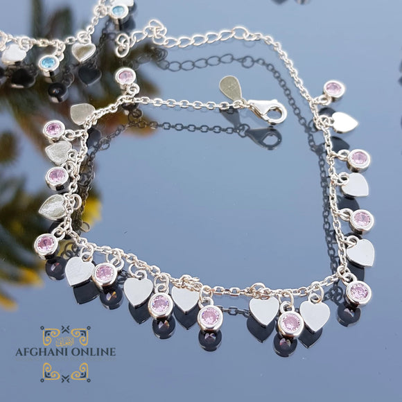 sterling silver Charm hearts chain bracelet - trendy jewelry with Rose quartz pink gemstones - Jordan silver - afghani Amman - Trendy accessories - USA trendy jewelry - best online jewelry shop - أسوارة تشارم قلوب فضة - الأفغاني عمان